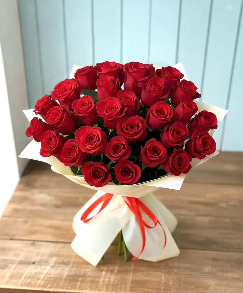 Букет 29 Красных роз в Новощербиновской