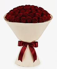 Букет 101 Бордовая роза Блэк Бакарра в Новощербиновской
