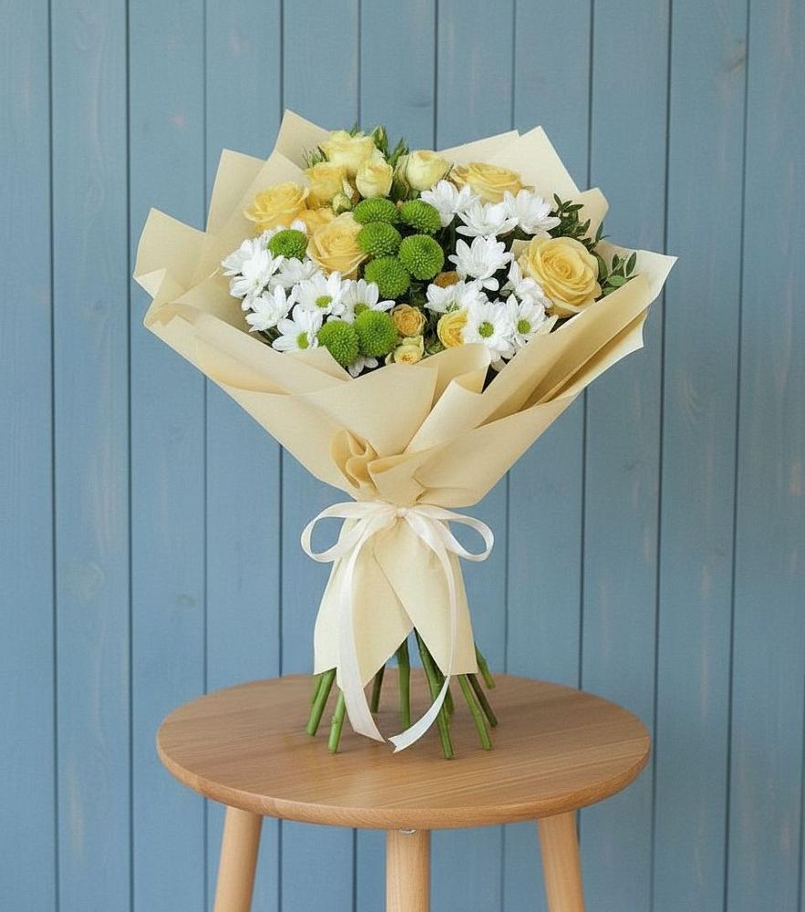 Букет цветов из: Хризантемы и Розы в Новощербиновской