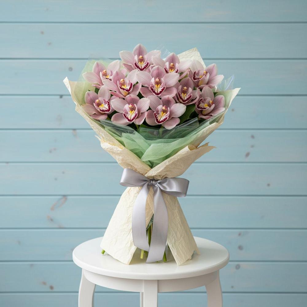 Букет цветов из: Орхидеи и Розы в Новощербиновской