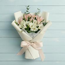 Букет цветов из:  Альстромерии в Новощербиновской