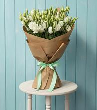 Букет цветов из:  Лизиантусы в Новощербиновской