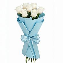 Букет 7 белых роз Проуд в Новощербиновской