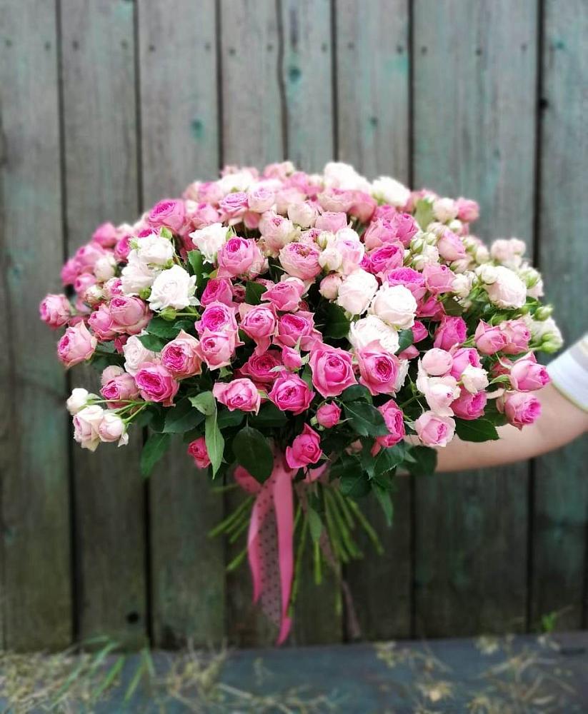 Букет Розовые кустовые розы Натали и Лав Лидия в Новощербиновской