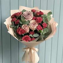 Букет цветов из:  Гвоздики и Розы в Новощербиновской