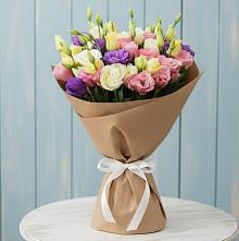 Букет цветов из:  Лизиантусы в Новощербиновской
