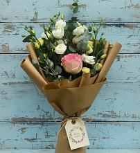 Букет цветов из:  Розы и Лизиантусы #REPLACE_PRED# Новощербиновской