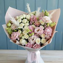 Букет цветов из:  Альстромерии и Розы в Новощербиновской